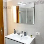 Uma